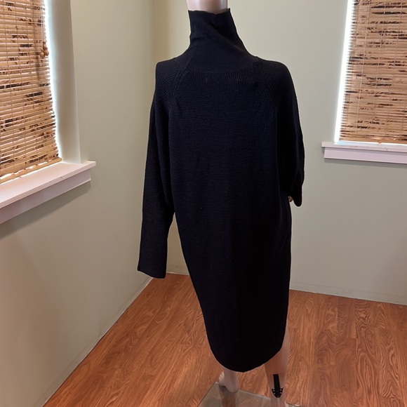Oak + Fort Black Turtleneck Sweater Dress Made Of Acrylic And Wool Size M - Picture 3 of 7